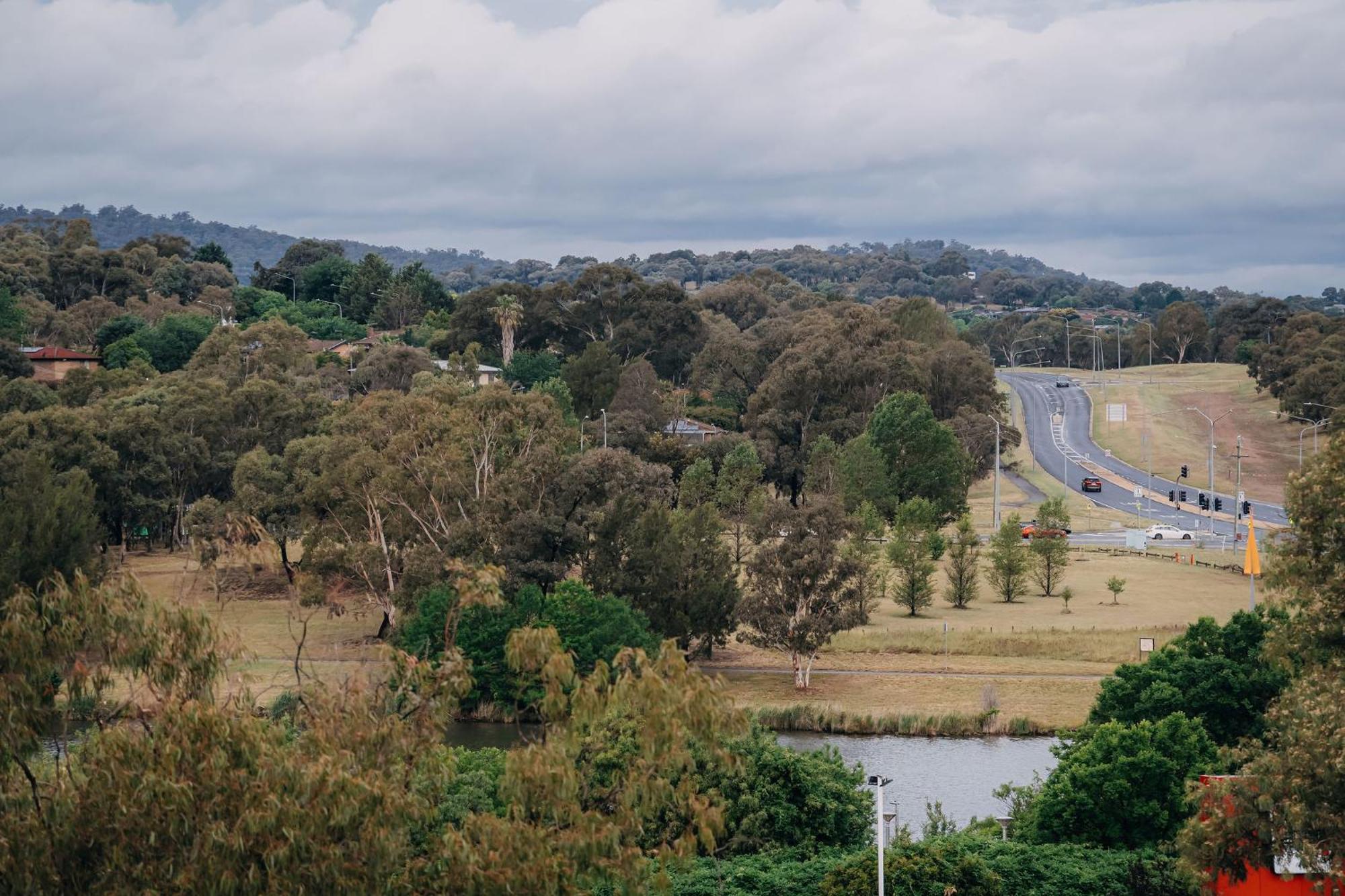 شقة Punthill Tuggeranong كنبرا المظهر الخارجي الصورة